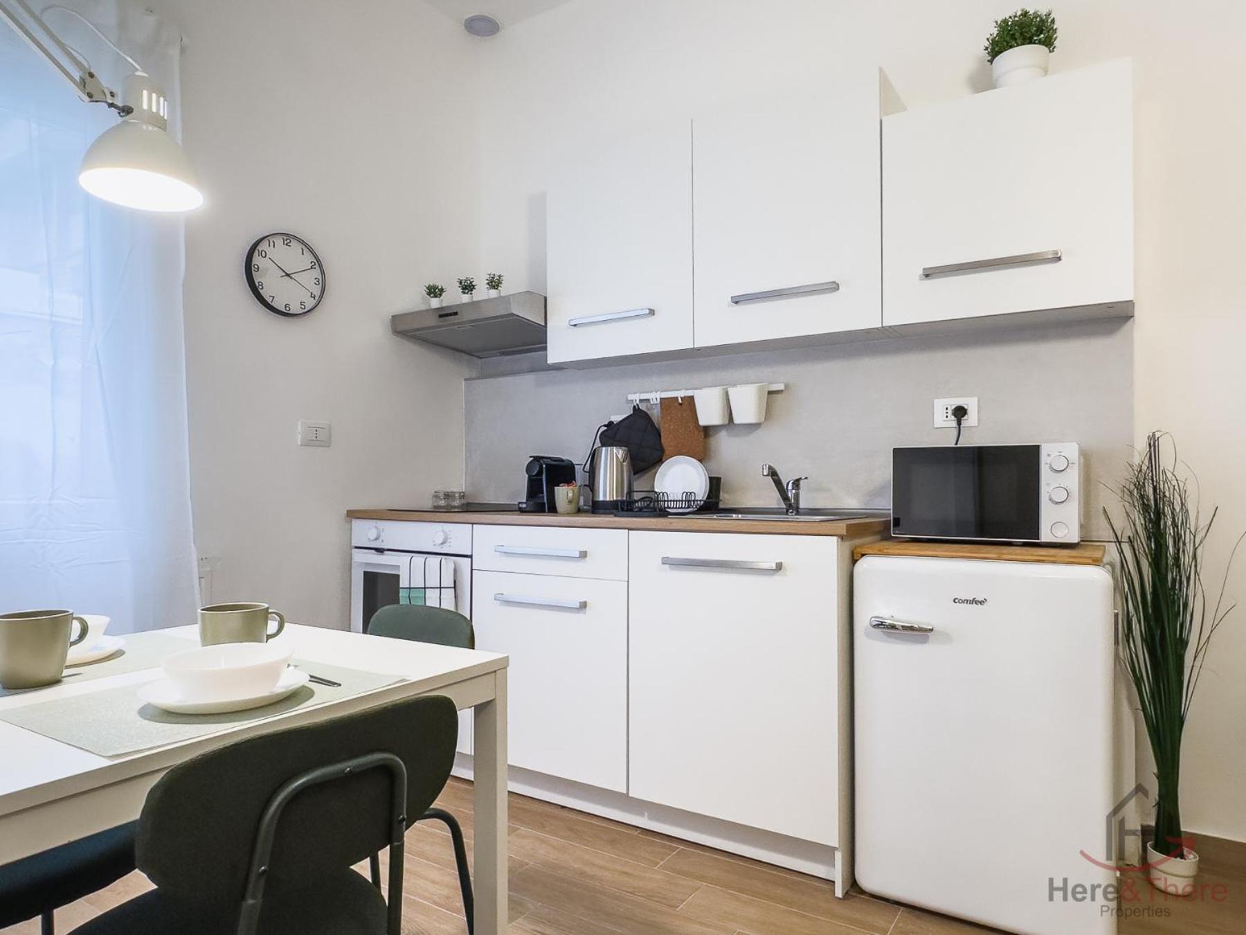 New Modern Apt - Treni 10Min - Hiper Wifi - Ac Генуа Екстериор снимка